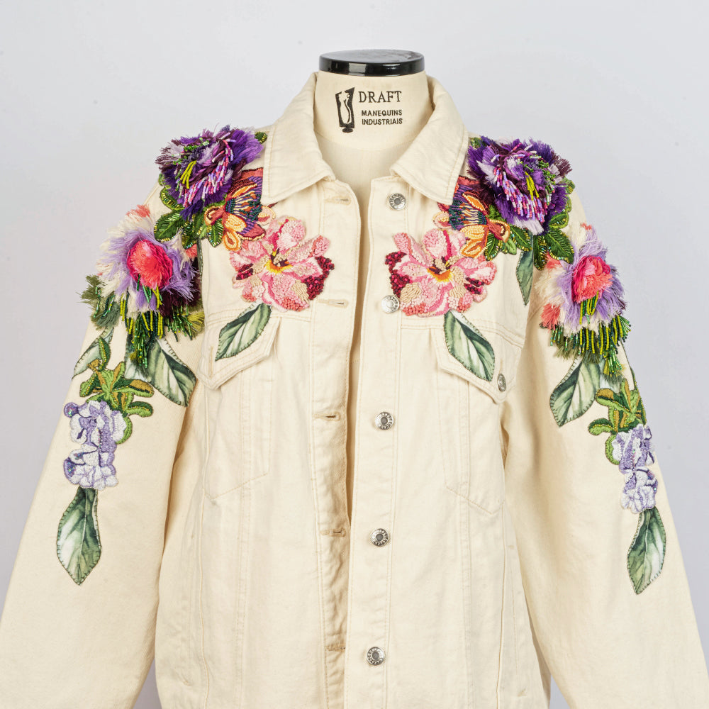 Chaqueta Blanca Flores 3D Lulo